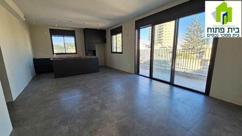 נחום סוקולוב 