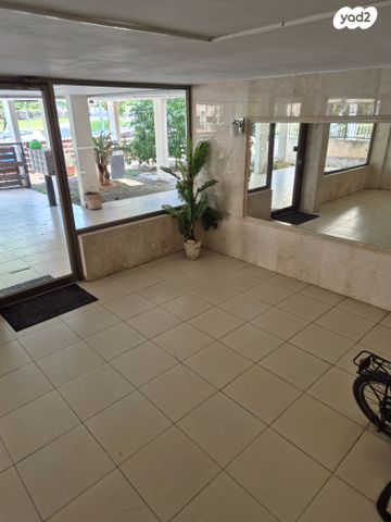 דירה, מחרוזת, יפו ד', גבעת התמרים, תל אביב יפו