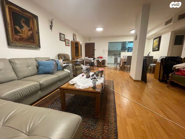 נווה אביבים