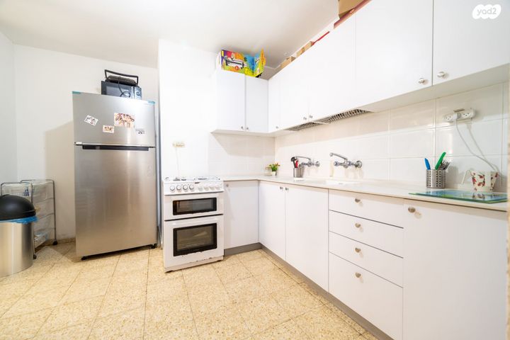 דירה, מנחת שלמה, הדר גנים, פתח תקווה