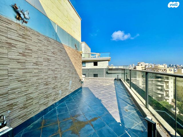 גג/ פנטהאוז, שדרות ירושלים 1, מרכז העיר דרום, נתניה