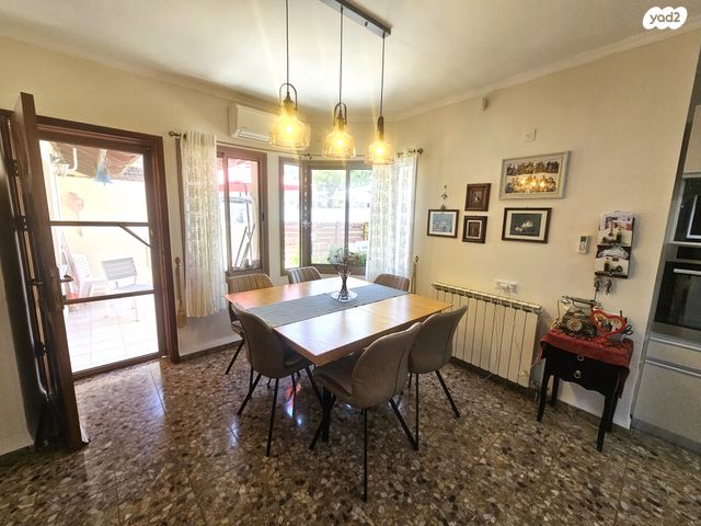 דו משפחתי, גבעת מכוש, כרמיאל