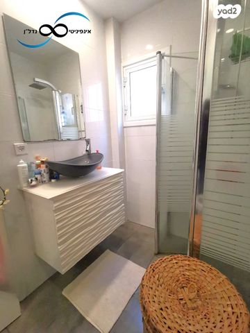 דירה, שלום עליכם 6, לב העיר, בת ים