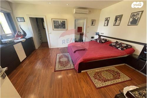 בית פרטי/ קוטג', סמטת צבי פיקסלר 3, רמת הדר, גבעת שמואל