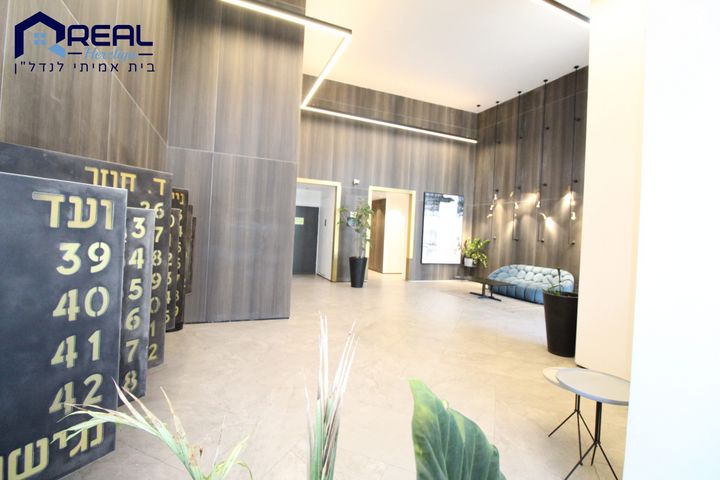 דירה, עמוס עוז, גליל ים (מתחם הכוכבים), הרצליה