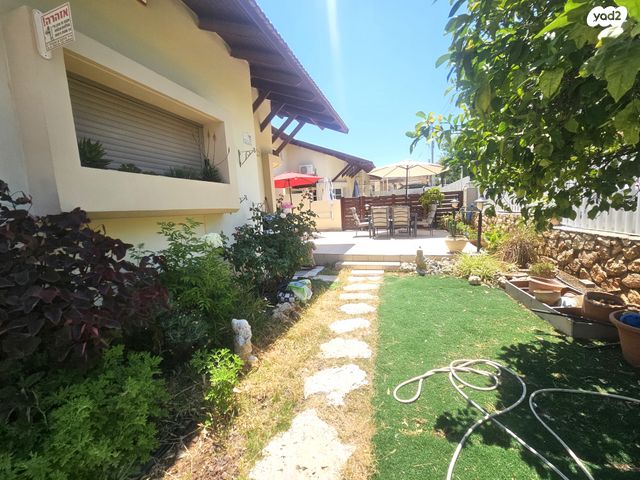 דו משפחתי, גבעת מכוש, כרמיאל