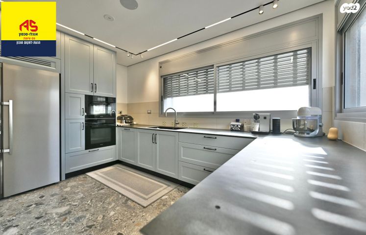 דירה, זרובבל 21, נס ציונה