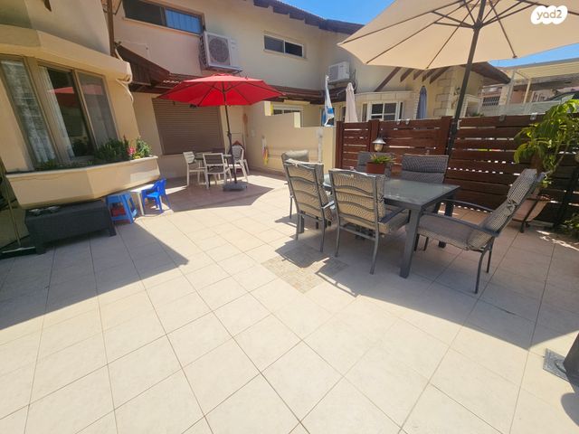 דו משפחתי, גבעת מכוש, כרמיאל