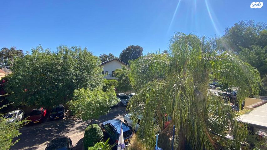 בית פרטי/ קוטג', מתחם 19 - 20 (מתחם הפרחים), הוד השרון