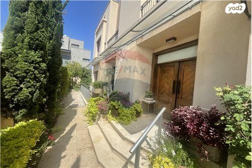 בית פרטי/ קוטג', סמטת צבי פיקסלר 3, רמת הדר, גבעת שמואל