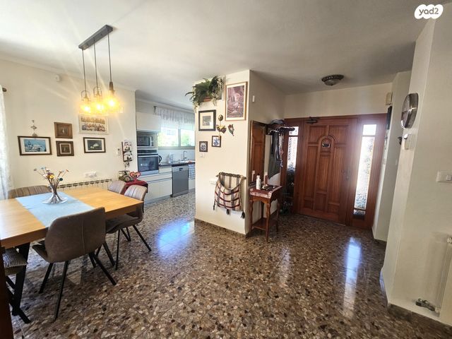 דו משפחתי, גבעת מכוש, כרמיאל