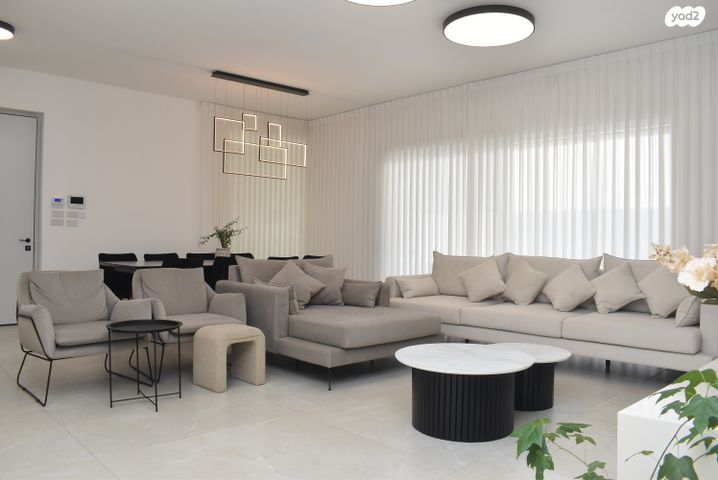 בית פרטי/ קוטג', קרית מנחם, אופקים