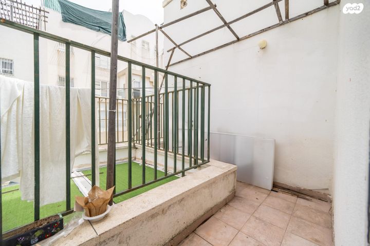 דירה, מנחת שלמה, הדר גנים, פתח תקווה