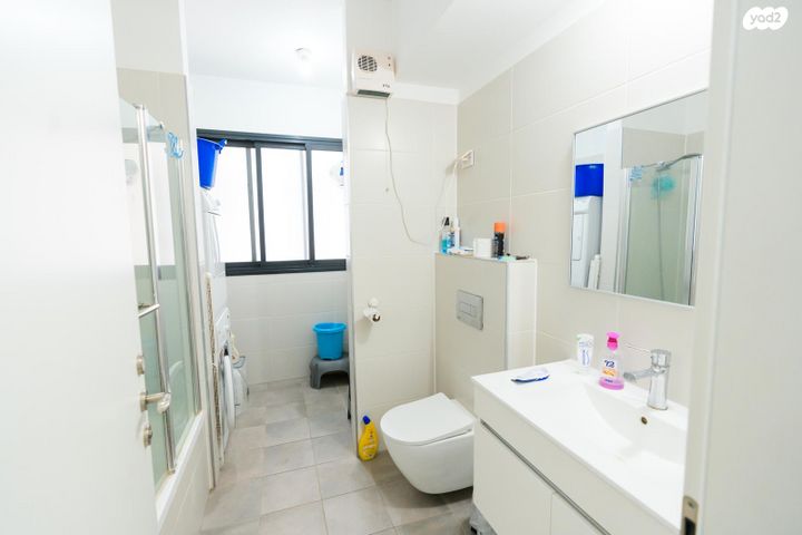 דירה, אור ים, אור עקיבא