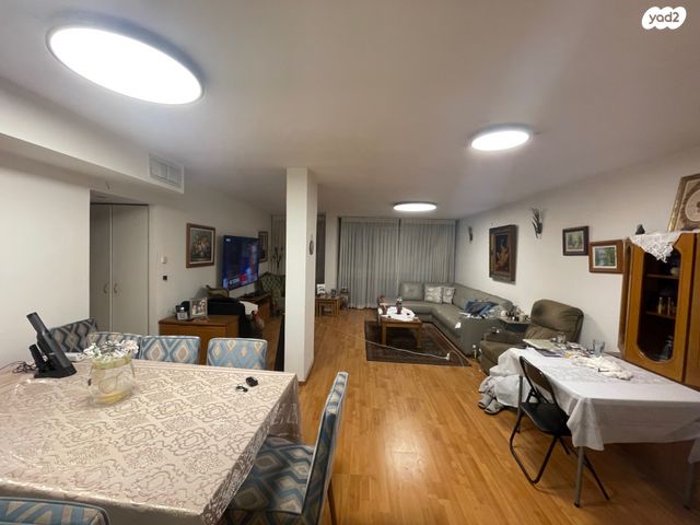 דירה, נווה אביבים, תל אביב יפו