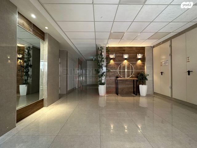 דירה, שושנה דמארי, עפולה