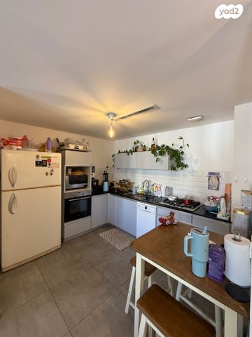 דירה, התקומה 15, צפון יפו, המושבה האמריקאית-גרמנית, תל אביב יפו