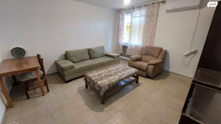 דירה, רבי עקיבא, שכונה ד', באר שבע