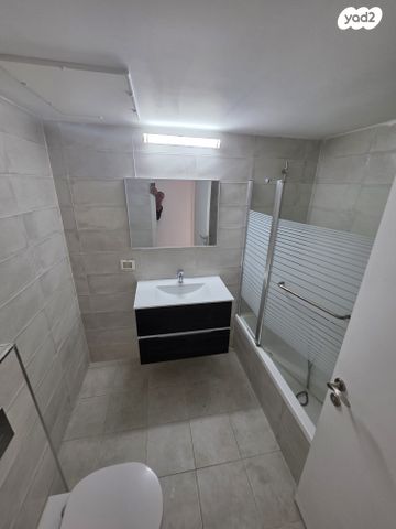 דירה, אכזיב, נהריה