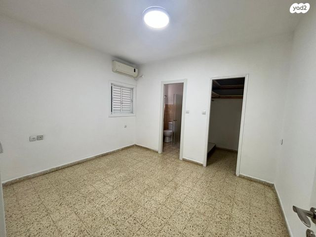 דירה, אימבר 11, פועלים א, כפר סבא