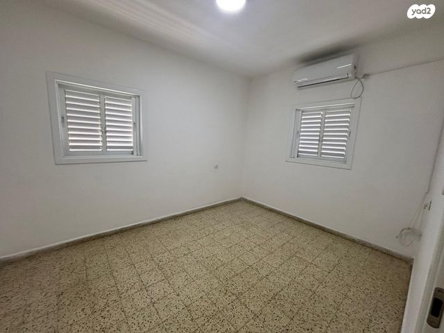 דירה, אימבר 11, פועלים א, כפר סבא