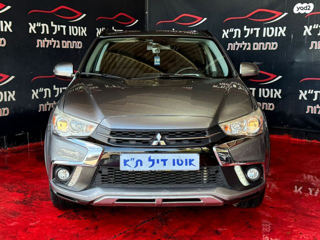 מודעת רכב מיצובישי ASX