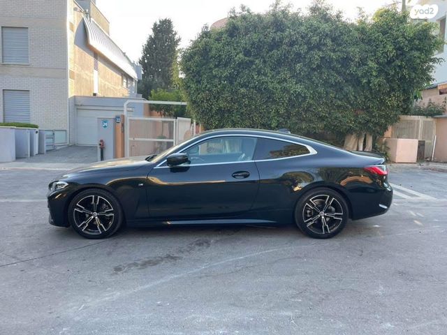 מודעת רכב ב מ וו סדרה 4