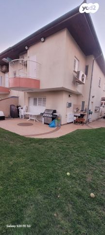 דו משפחתי, הורד 128, עזר, עזר