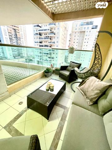 דירה, תפוח 9, רובע ט"ז, אשדוד