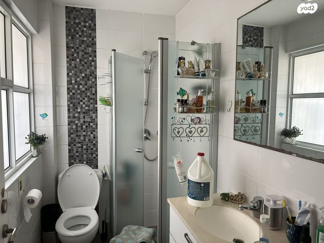 דירה, נחמיה, כרם התימנים, תל אביב יפו