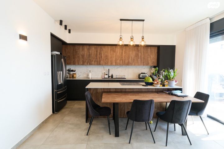 גג/ פנטהאוז, אור ים, אור עקיבא