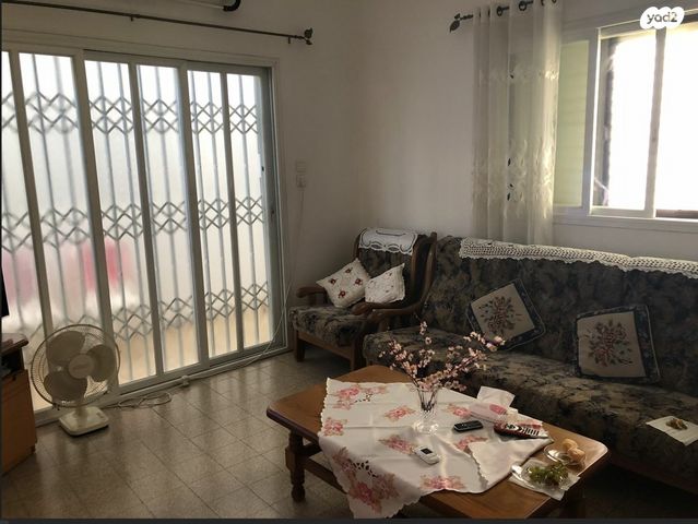 דירה, נחמיה, כרם התימנים, תל אביב יפו