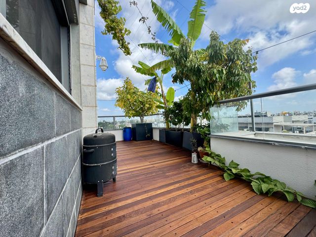 גג/ פנטהאוז, העלומים, גן רש"ל, הרצליה