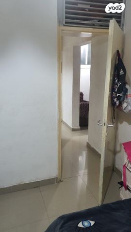 גיורא יוספטל 24