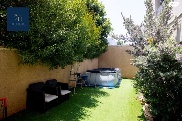 דירת גן, דרך הרעות, פרדסיה, פרדסיה