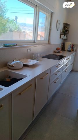 בית פרטי/ קוטג', טפחות