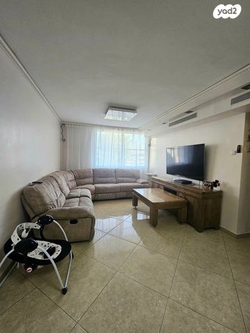 דירה, שמשון הגיבור 16, המרכז האזרחי, רמלה