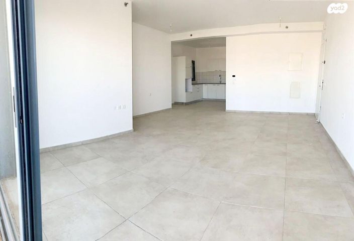 דופלקס, יגאל אלון 2, המרכז האזרחי, רמלה