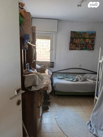 דירה, דוד המלך 302, קרית ארבע