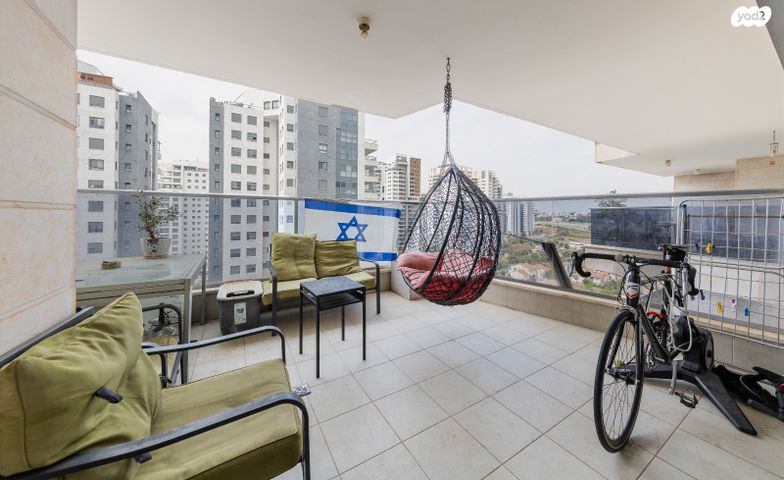 דירה, הוד השרון