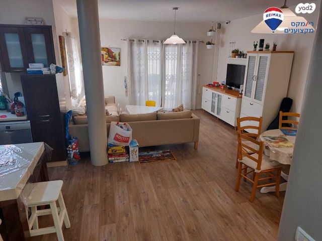 בית פרטי/ קוטג', האדמה, בית אליעזר, חדרה