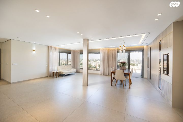 גג/ פנטהאוז, אליעזרי, בית וגן, ירושלים