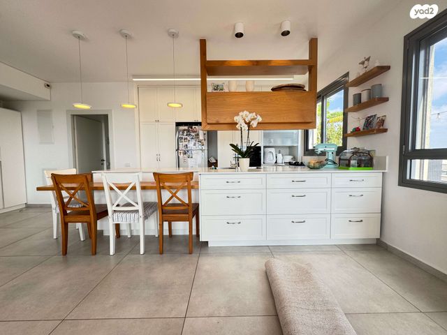 גג/ פנטהאוז, העלומים, גן רש"ל, הרצליה