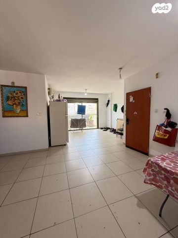 דירה, שדרות הנשיא וייצמן 72, מרכז העיר, חדרה