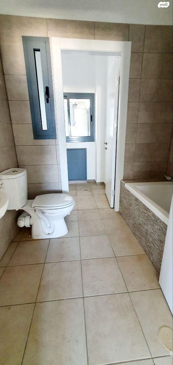 דופלקס, יגאל אלון 2, המרכז האזרחי, רמלה