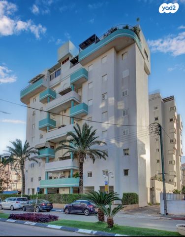 דירה, מלחמת ששת הימים 14, מרכז העיר, חדרה