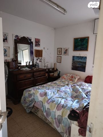 דירה, דוד המלך 302, קרית ארבע