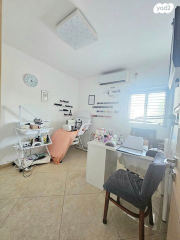 דירה, שמשון הגיבור 16, המרכז האזרחי, רמלה