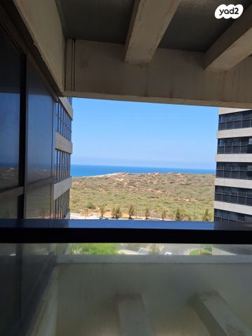 דירה, עוזי חיטמן 9, עיר ימים, נתניה