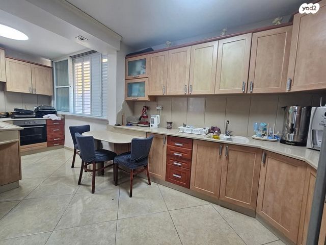 דירה, שמשון הגיבור 16, המרכז האזרחי, רמלה